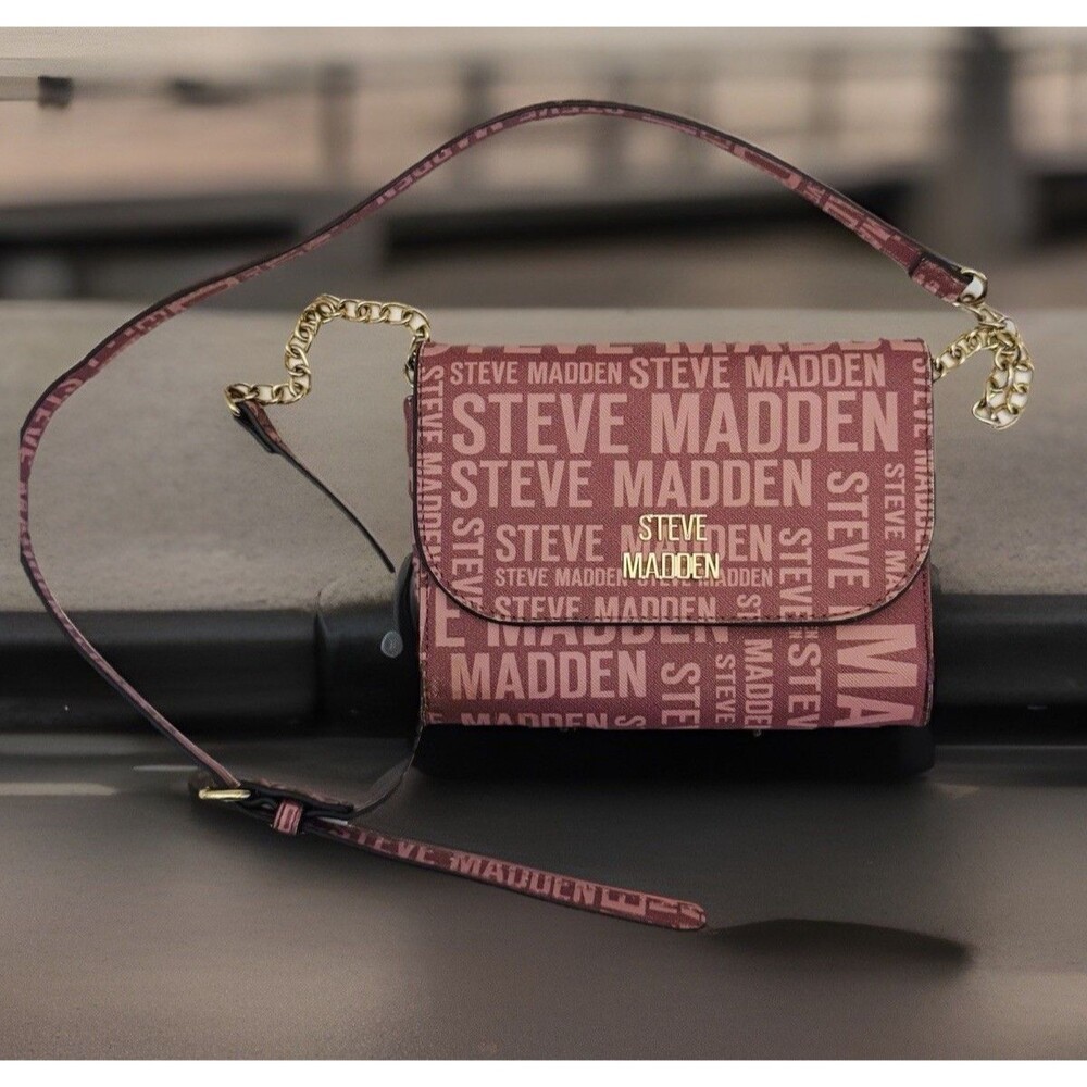 Steve Madden Pink Logo Spellout Crossbody Bag Gold Chain Strap Y2K New Prep
